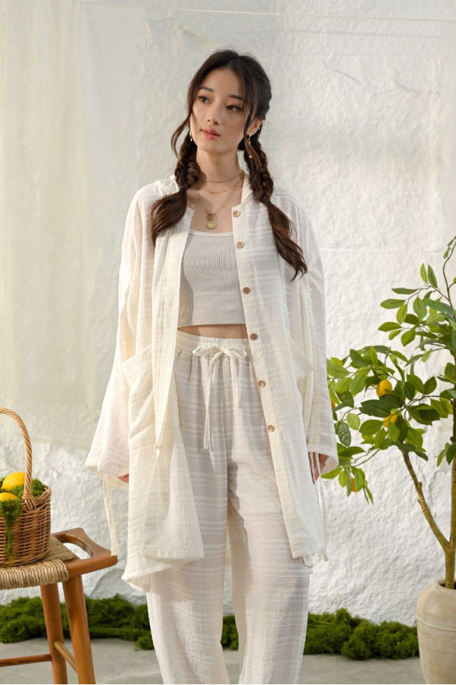 ELSIE OUTERWEAR - PORCELAIN