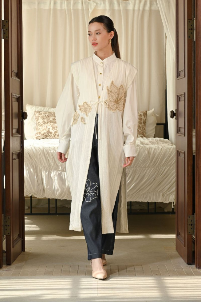 AZALEA VEST - IVORY